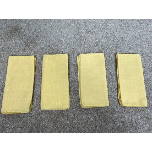 Set Of 4 Vintage Fine Linen Blend Dinner Napkins Yellow 16" Square Rolled Hem - Picture 1 of 3